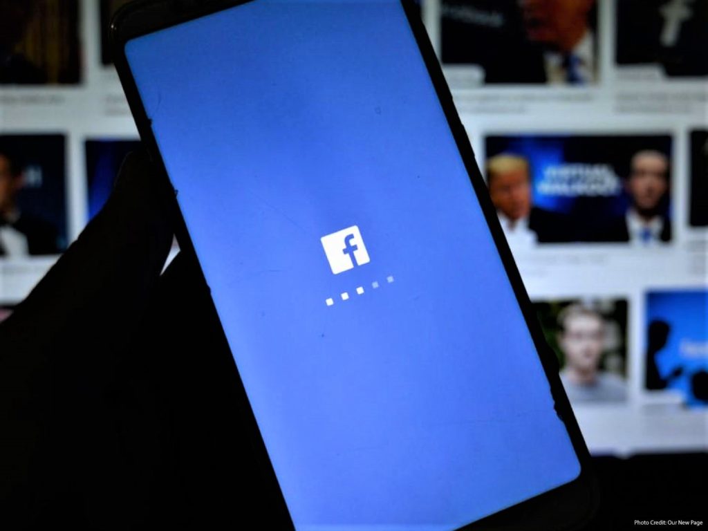 Facebook rolls out news section to all users in US