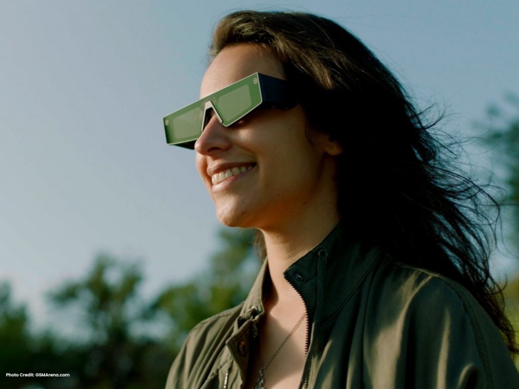 Snap launches Augmented reality glasses