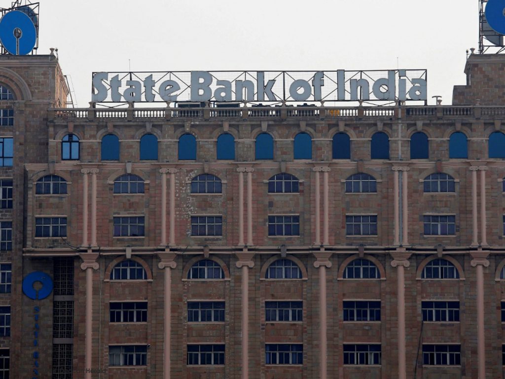 SBI dual lists $650mn green bonds on India INX & LSE