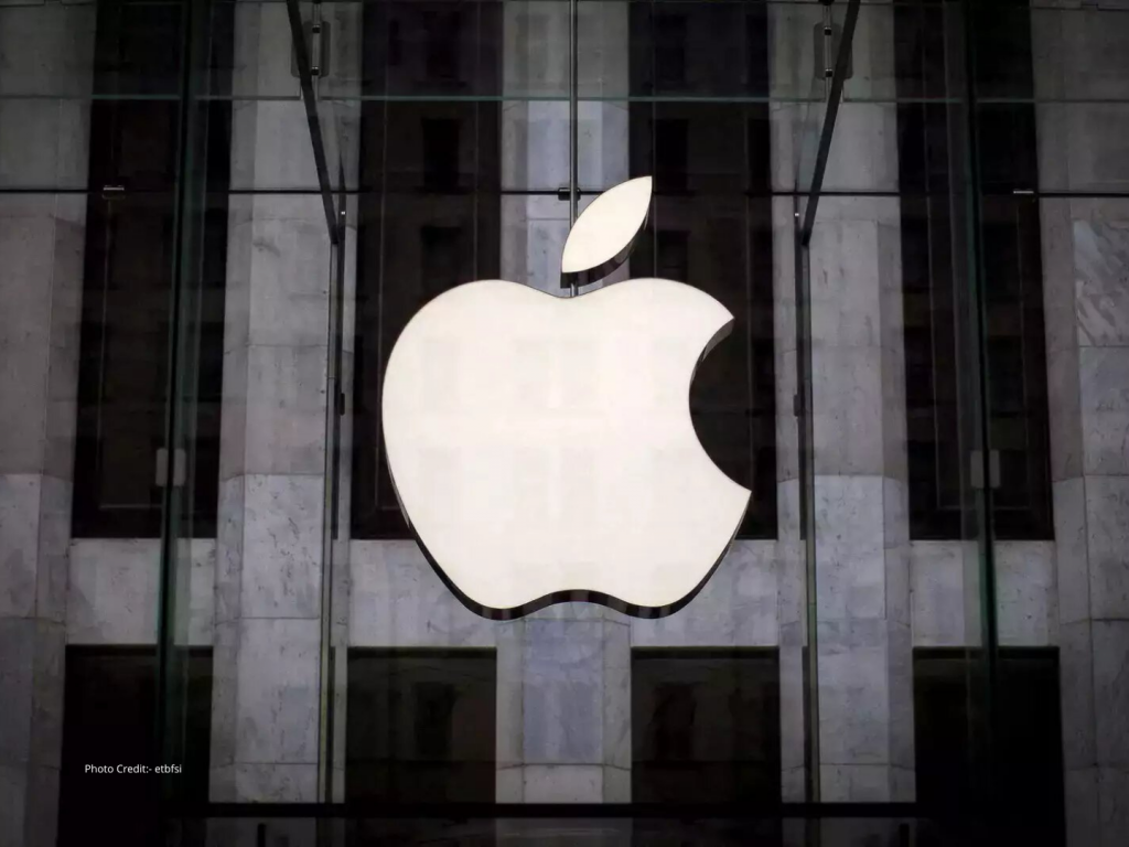 Apple becomes a financial services firm