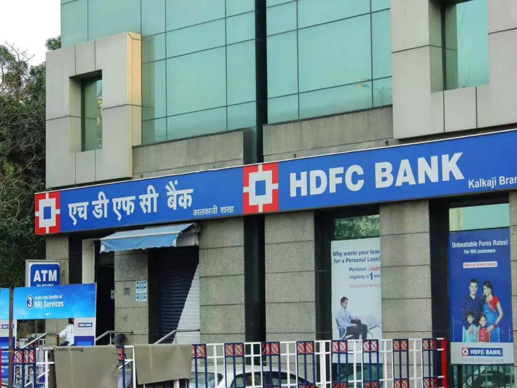 HDFC ties-up with Accenture or digital transformation