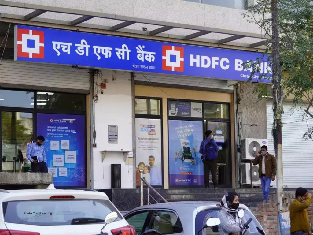 HDFC Bank signs pact with Refinitiv to expedite digital transformation