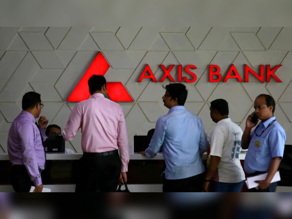 S&P upgrades Axis Bank’s ratings