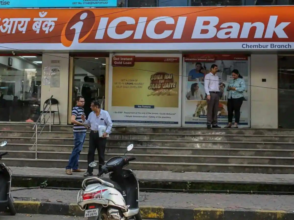 ICICI Bank raises ₹5,000cr via bonds