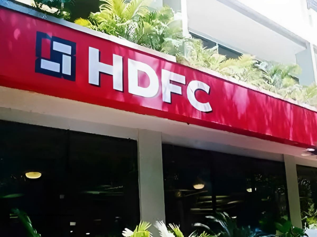 HDFC to raise upto ₹8000cr via bonds