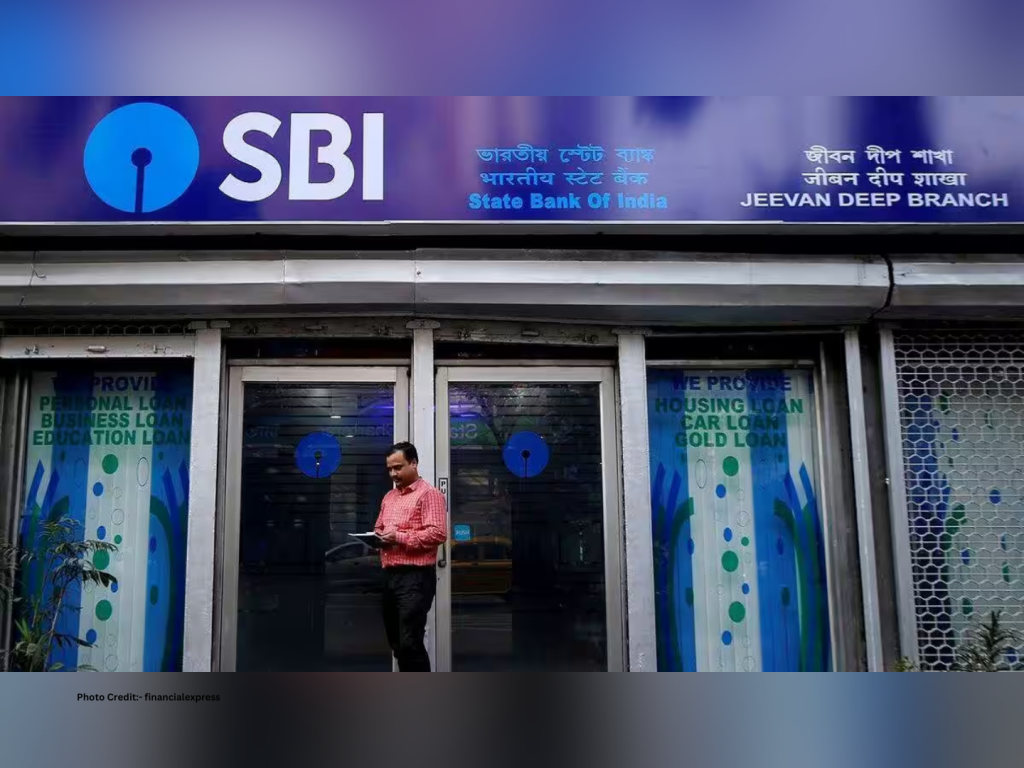 SBI raises ₹10,000 crore via unsecured long-term infra bonds