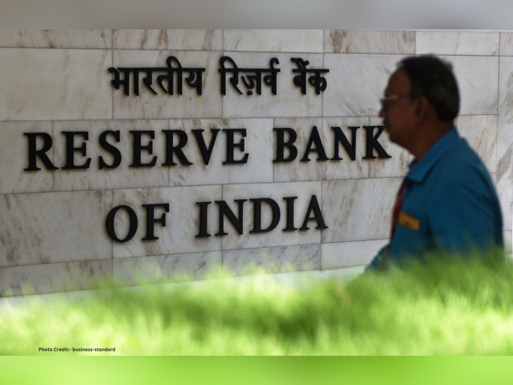 RBI nudges local banks to settle UAE trades in rupee