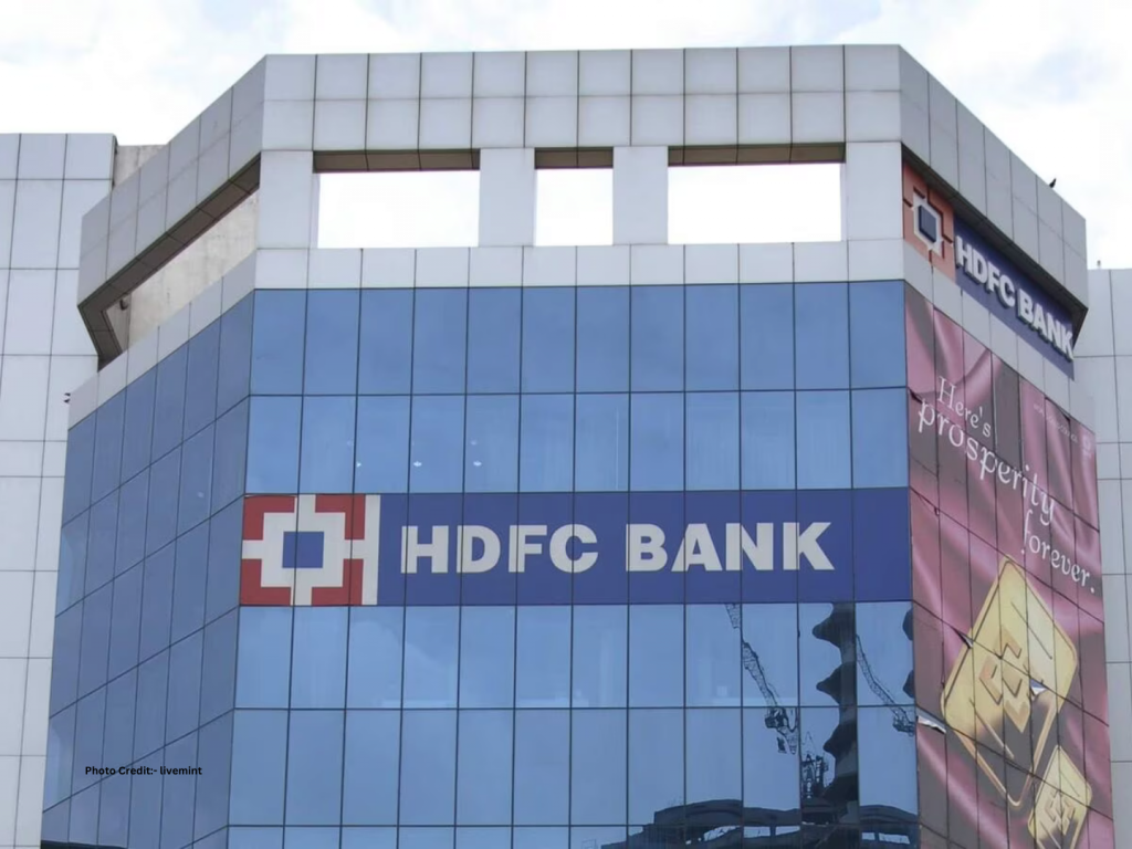 Hdfc Bank Revamps Top Management After Mega Merger 6620
