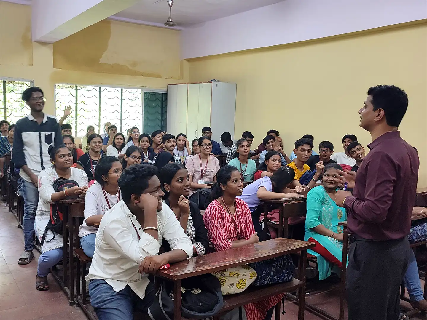 Insights on the BFSI Sector: TSCFM hosts Seminar at Ambedkar College