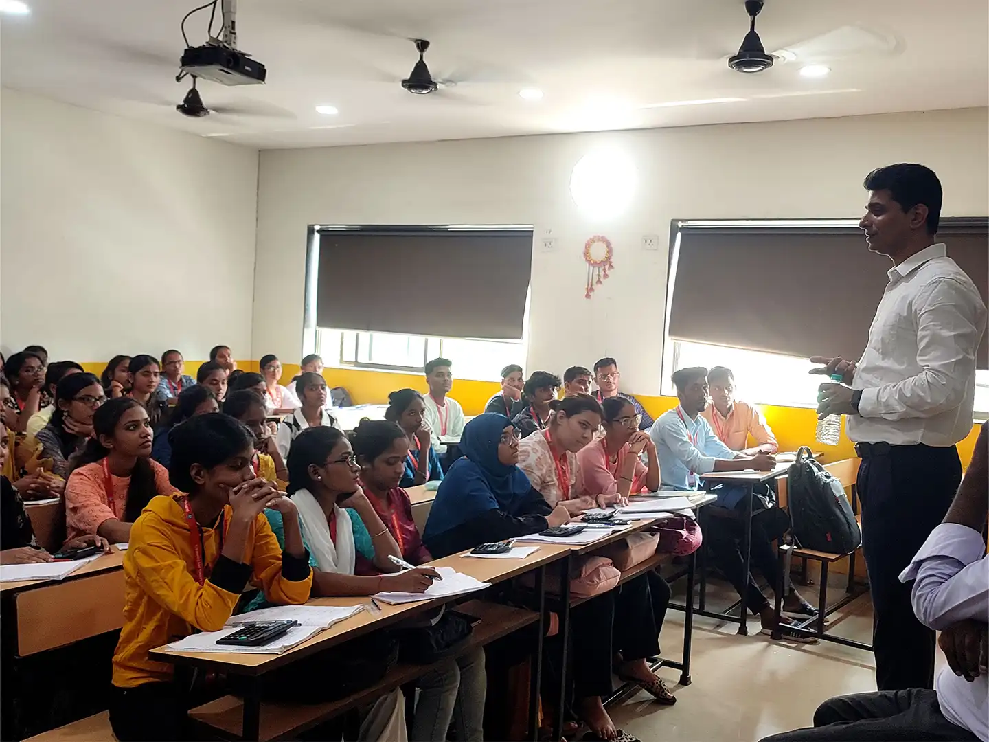 PGDM pursuits in Banking : TSCFM conducts a seminar at Guru Nanak College